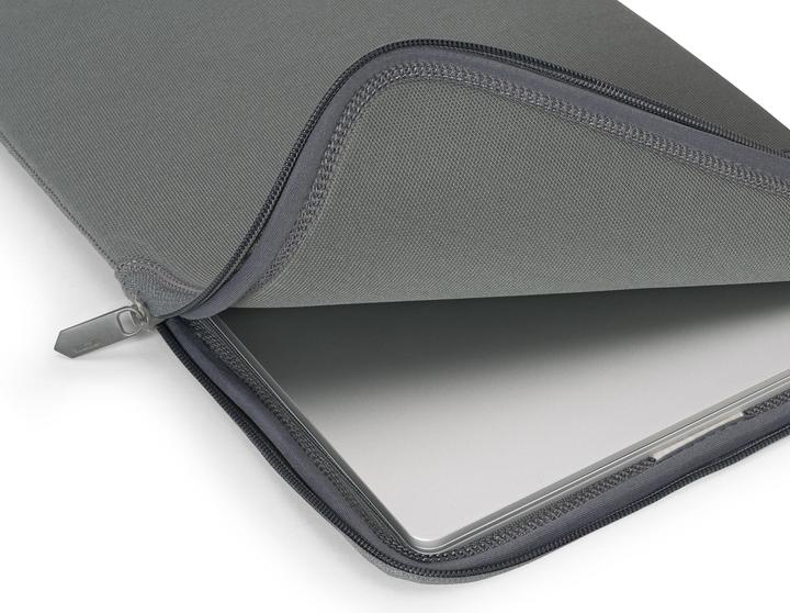 Actual product image Dicota Sleeve Eco Slim L (15", Microsoft)