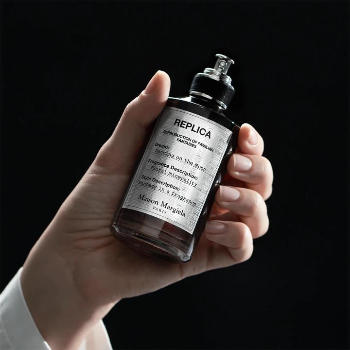 Produktbild Maison Martin Margiela Dancing on the Moon Eau de Parfum (Eau de Parfum, 100 ml)