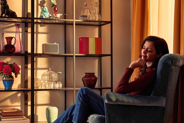 Actual product image Philips TAVS500/00 Portable Bluetooth Speaker (10 h)