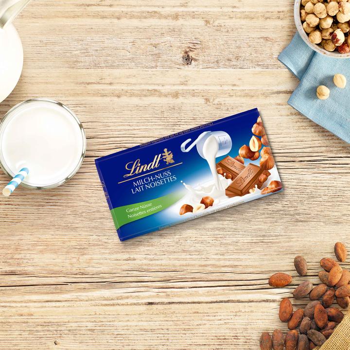 Actual product image Lindt Milk nut (1200 g)