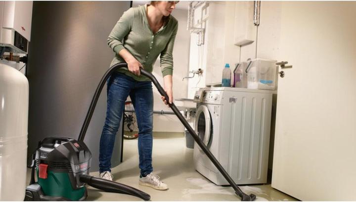 Produktbild Bosch Home & Garden Nass- und Trockensauger UniversalVac 15 (Nass-Trockensauger)