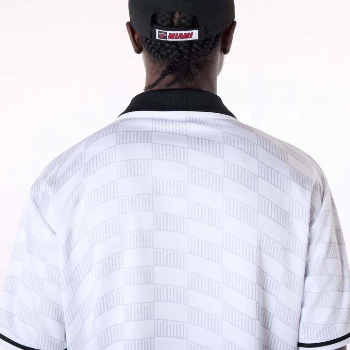 Image du produit New Era T-shirt Oversize Miami Heat Soccer (S)