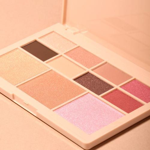 Actual product image Barry M Diamond Luxe Eye & Highlighter Palette 22.8 g - 22.8g