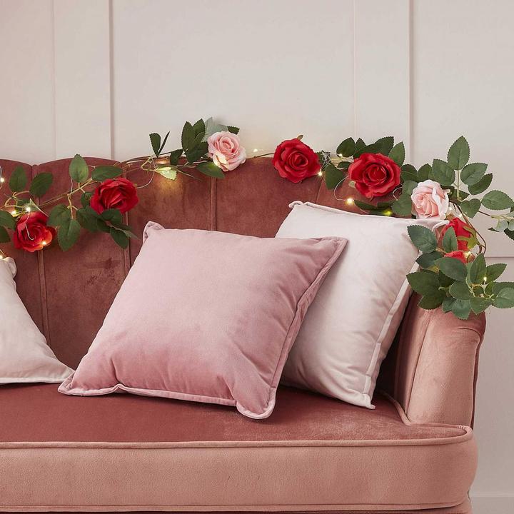 Image du produit Ginger Ray Guirlande de roses avec Led (1.8m) (1 pièce(s))