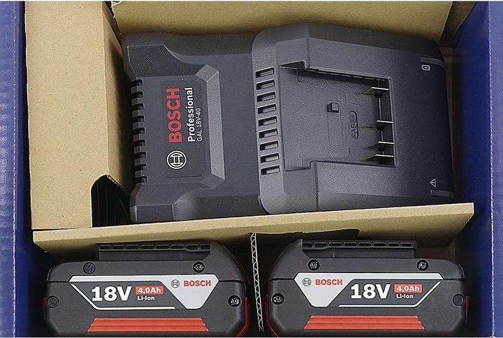 Productafbeelding Bosch Professional 2x GBA 18V accu + GAL 18V-40 lader (18 V)