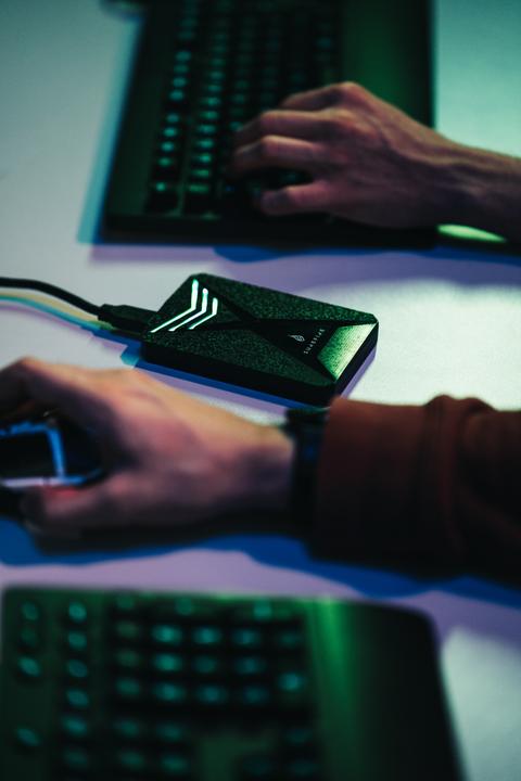 Produktbild SureFire GX3 Gaming HDD (2 TB)