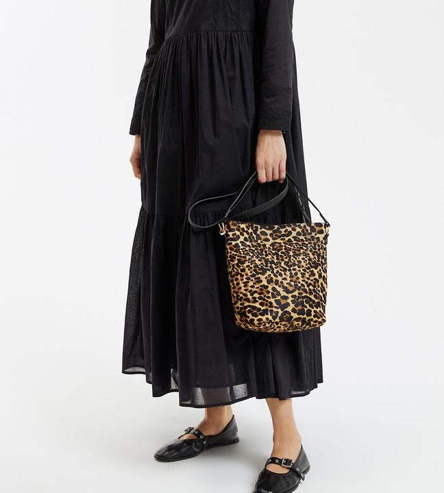 Actual product image La Redoute Collections Bucket Bag Leopard aus Leder