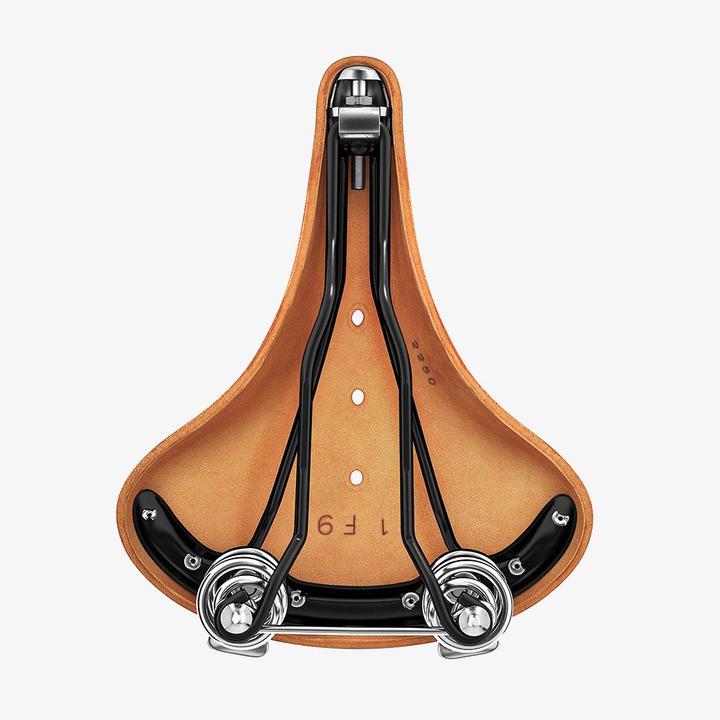 Actual product image Brooks England B67 Classic core leather saddle