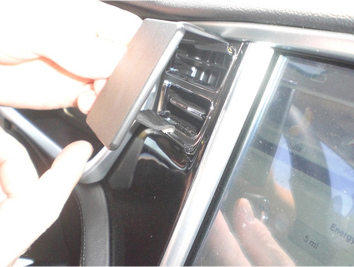Actual product image Brodit 854921 ProClip Tesla Model S 13-