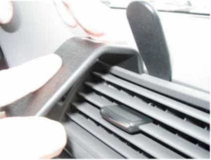 Produktbild Brodit 852870 Autohalterung Audi A4 Avant 02-07