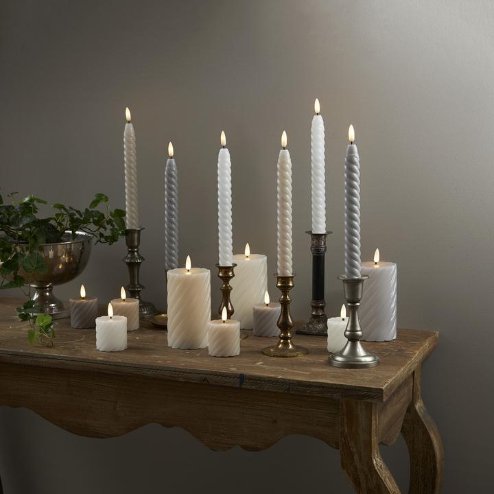 Produktbild Star Trading LED Kerzen mit Timerfunktion | Stumpenkerzen Grau | LED Kerze mit Timer | LED Stumpenke (1x)