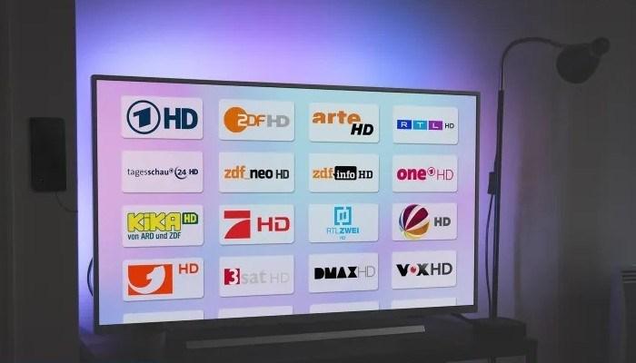 Immagine prodotto Oehlbach Antenna attiva DVB T/T2 da interno per T2 (Antenna interna, DVB-T / -T2)