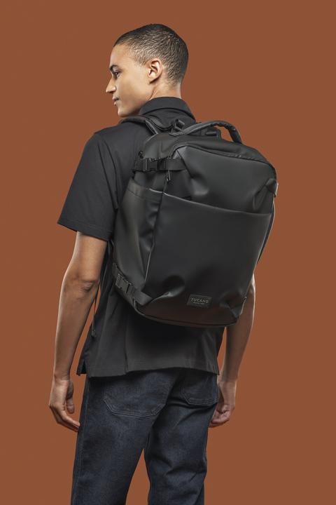 Actual product image Tucano Tugo' M Dry 15.6" Backpack, black (23 l)