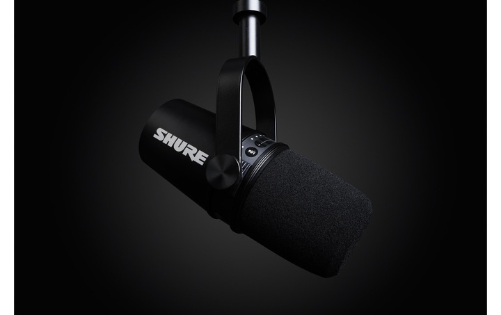 Actual product image Shure MV7