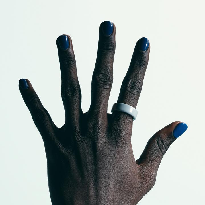 Image du produit Oura Ring 4 Ceramic (6, Marée)