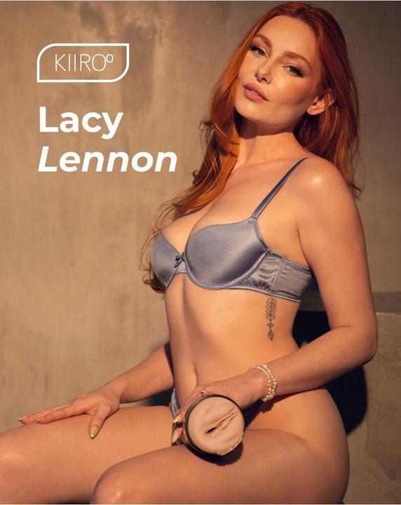 Produktbild Kiiroo FeelStar Stroker – Lacy Lennon – Nackt