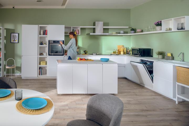 Actual product image Candy CMGA31EDLB (31 l)