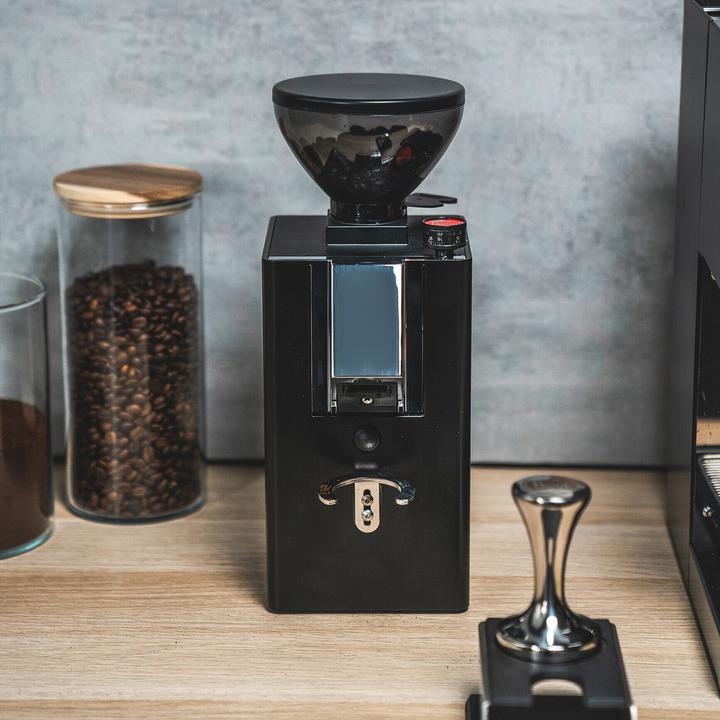 Actual product image La Pavoni Nuovo Kube Mill nero coffee grinder