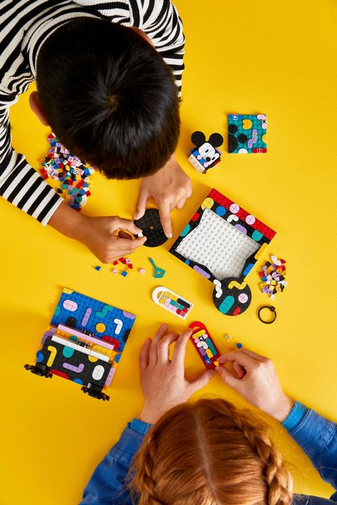 Produktbild LEGO Micky und Minnie Kreativbox zum Schulanfang (41964, LEGO Dots)