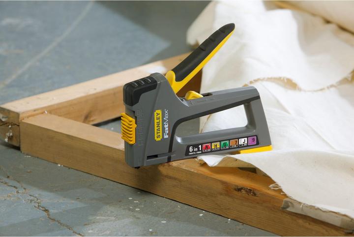 Actual product image Stanley FatMax 6-in-1 Stapler (FMHT6-70868)