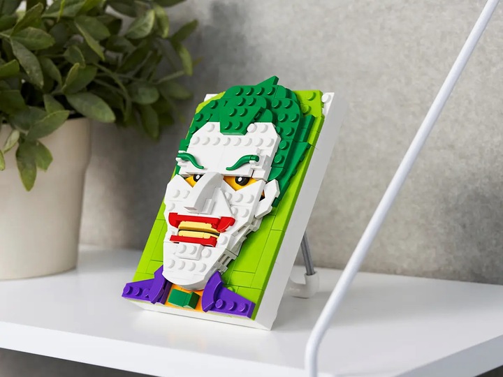 Produktbild LEGO Brick Sketches - Joker (40428)