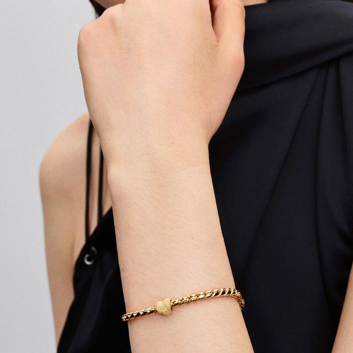 Produktbild Pandora Strukturierter Herz-Mini-Charm (14 Karat vergoldete einzigartige Metallmischung)