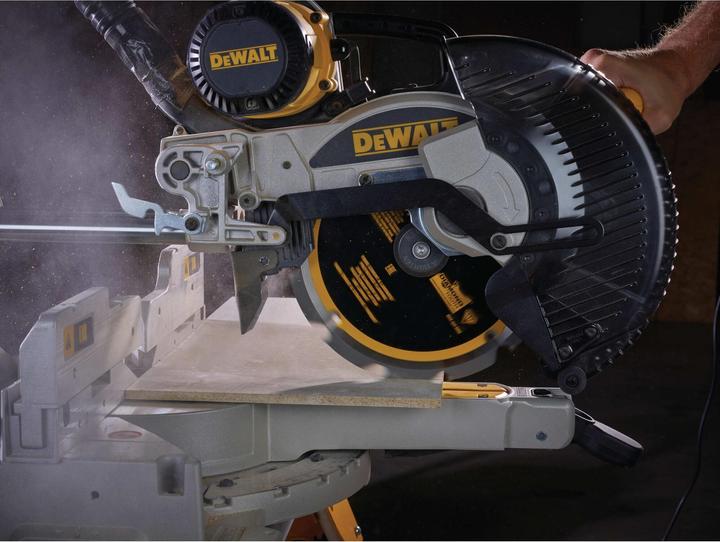 Image du produit DeWalt Lame de scie circulaire PCD 250/30mm 12Z