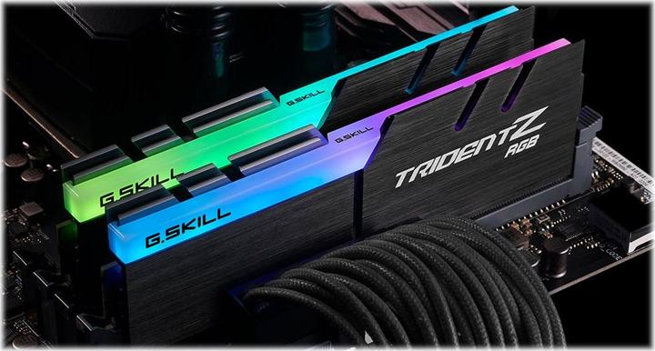 Produktbild G.Skill Trident Z (2 x 32GB, 4266 MHz, DDR4-RAM, DIMM)