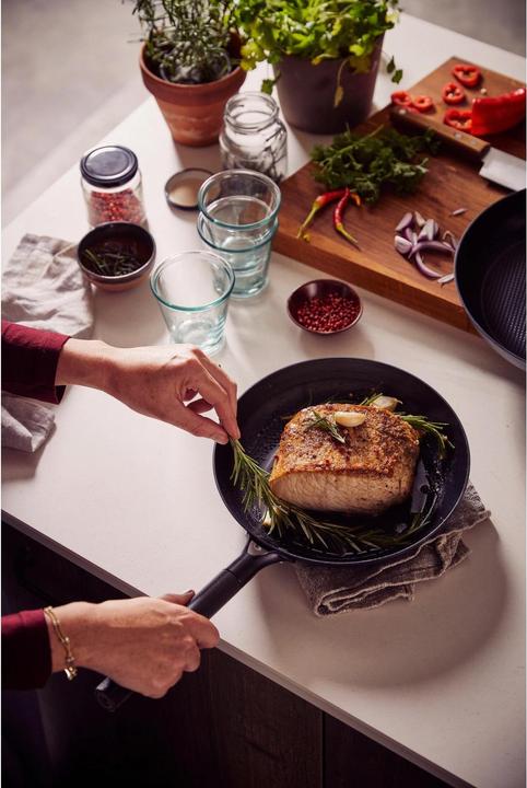 Actual product image Brabantia Bratpfanne Patron 24 cm (24 cm, Frying pan, Aluminium, Iron)