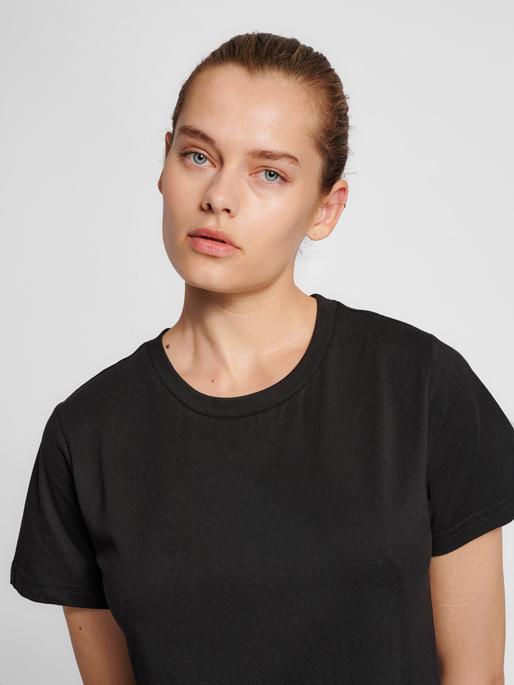 Produktbild hummel Hmlred Basic T-Shirt S/S Woman (XL)