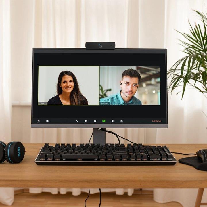 Actual product image Niceboy Stream Pro Webcam Full HD