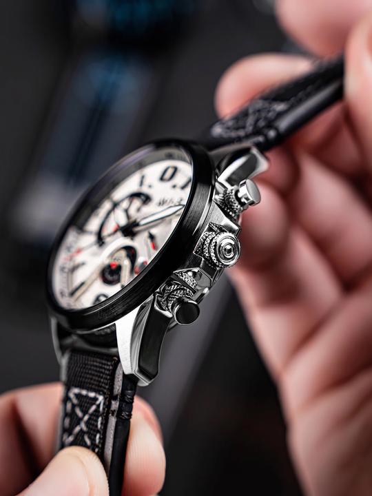 Image du produit AVI-8 AV-4056-07 Hawker Harrier Dual Retrograde (Chronographe)