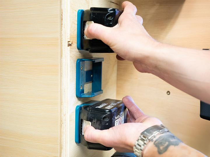 Actual product image StealthMounts BM-MK18-BLU-6 Blue battery holder for Makita 18v (set of 6)