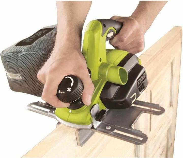 Image du produit Ryobi Largeur de rabotage électrique : 82