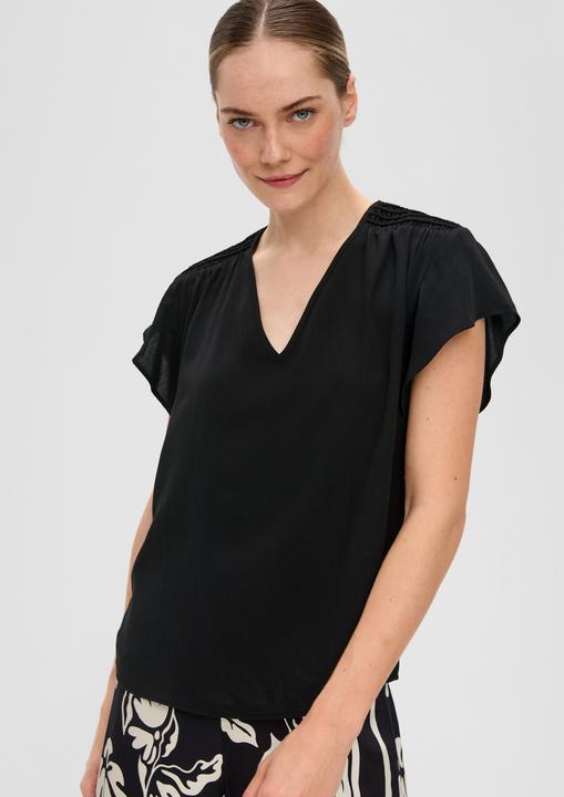 Produktbild S.Oliver Bluse Blusenshirt mit Smok-Detail und Volantärmeln (34)
