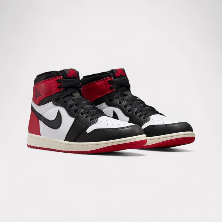Image du produit Nike Air Jordan 1 High OG (35.5)