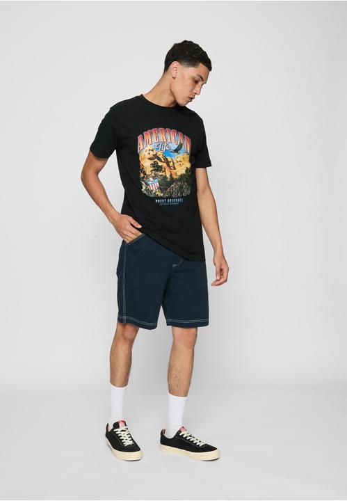 Actual product image MT American Life Mount Roushmore Tee - 15667 (M)