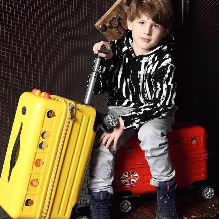 Produktbild Travel Buddies Schulbus