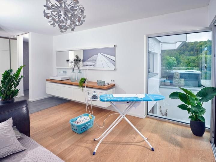 Actual product image Leifheit AirBoard M Compact Plus' ironing board (120 x 38 cm)