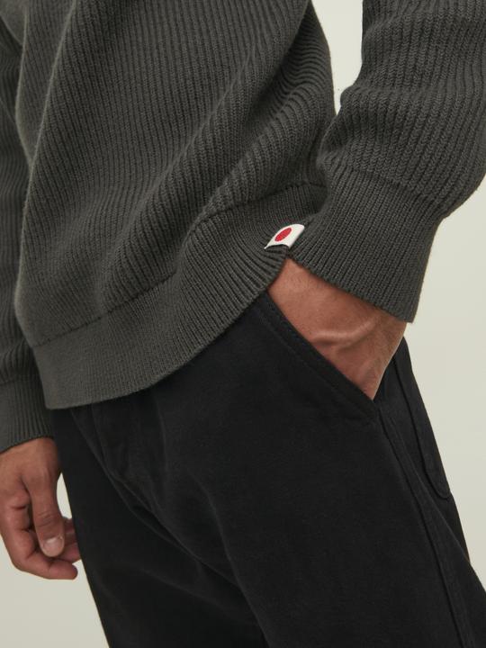 Produktbild Jack & Jones RDD Einfarbig Strickpullover mit Rundhals Strickpullover mit Rundhals (XL)