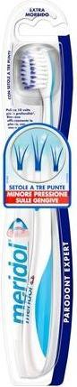 Produktbild Meridol Tri Tip Toothbrush