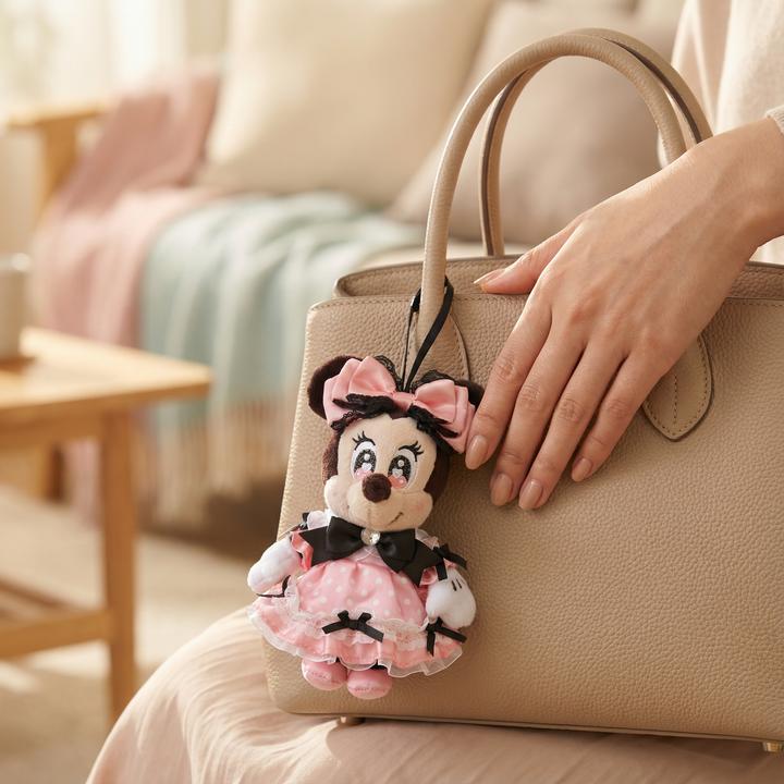 Actual product image Disney Minnie Mouse plush key ring