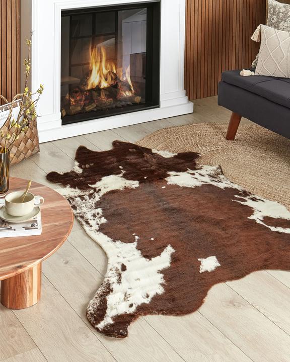 Actual product image Beliani Faux Fur Carpet Cow brown / white 130 x 170 cm BOGONG (170 x 130 cm)