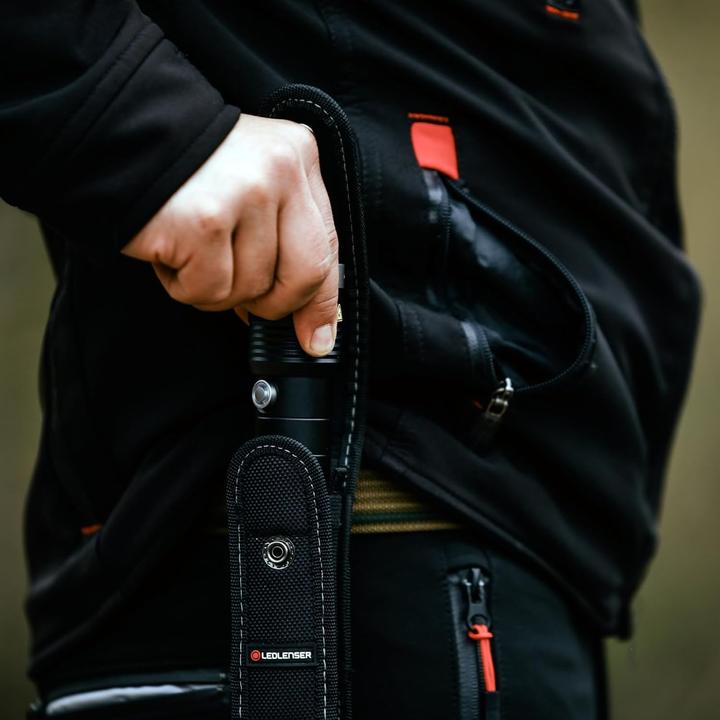 Actual product image Ledlenser MT10 with 1x CR18650 battery (12.80 cm, 1000 lm)