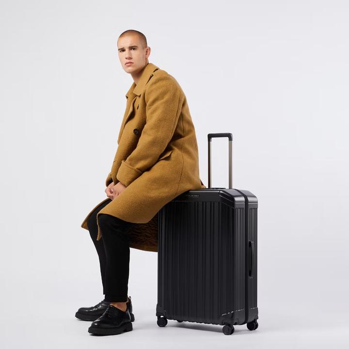 Actual product image Piquadro Hard case PQ-Light (82 l)