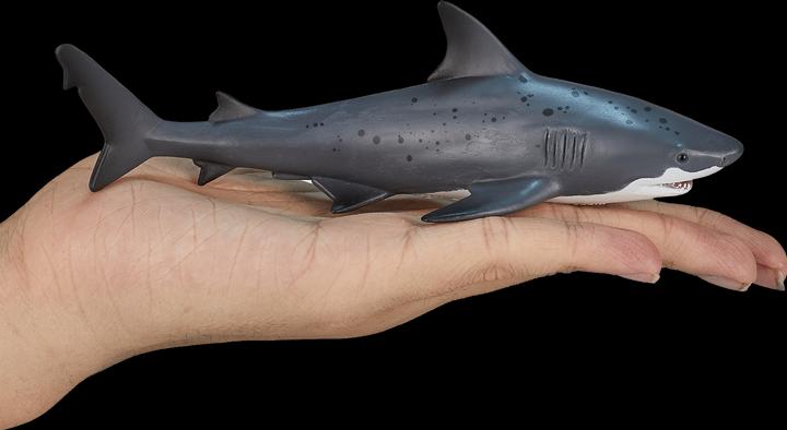 Actual product image Mojo Bull shark