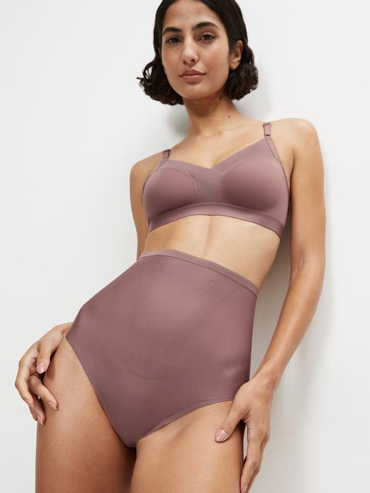 Produktbild Triumph String Red Label Shape Smart (M, Einzelpack)