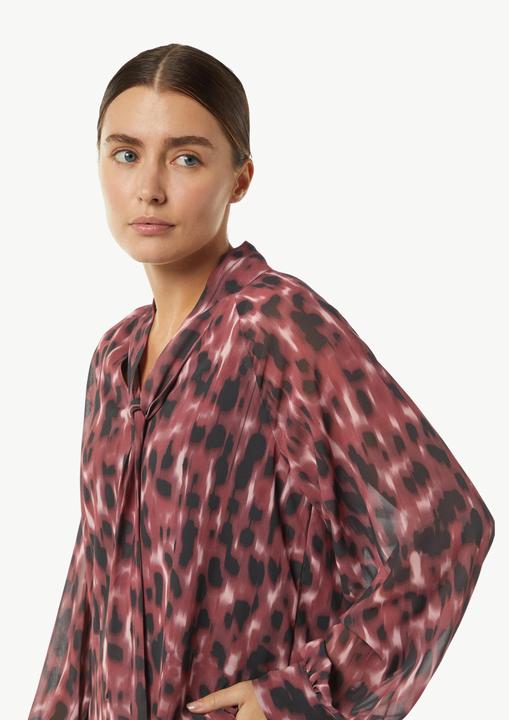 Actual product image Comma Bluse Chiffon-Bluse mit All-over-Print und Schluppe (34)
