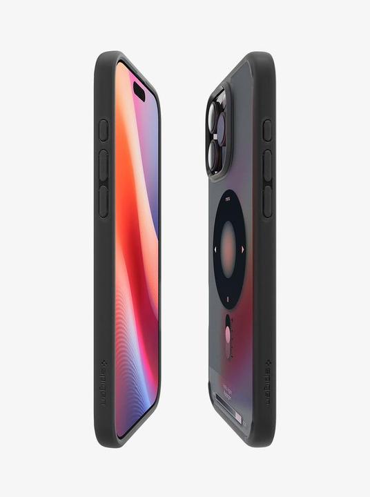 Actual product image Spigen Ultra Hybrid Classic (MagFit) (Apple iPhone 16 Pro)