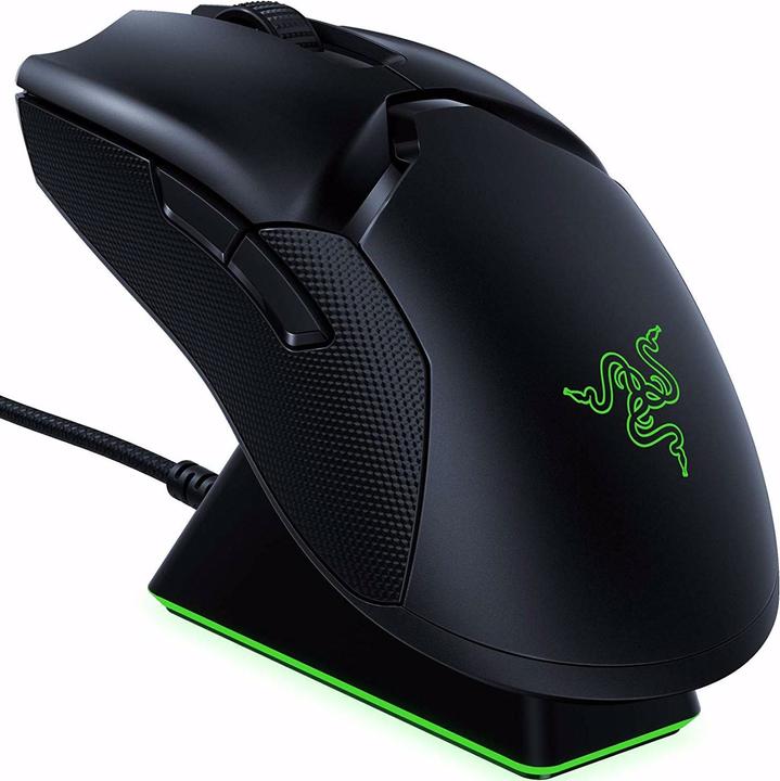 Actual product image Razer Viper Ultimate with Dockingstation (Wireless)